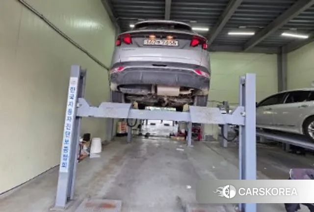 Hyundai Tucson (NX4) 2021 Серый из Кореи, фото 2