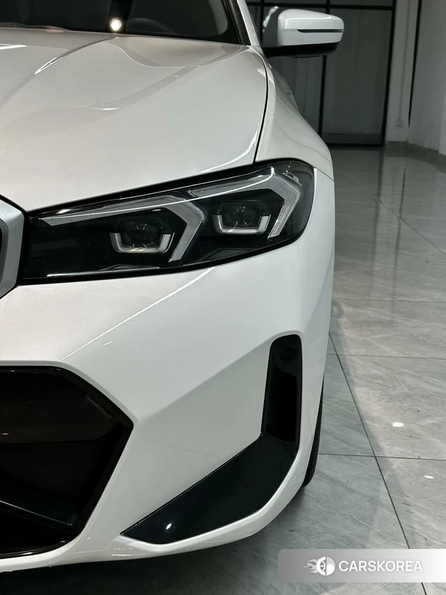 BMW 3 series id 4328448 из Китая 8