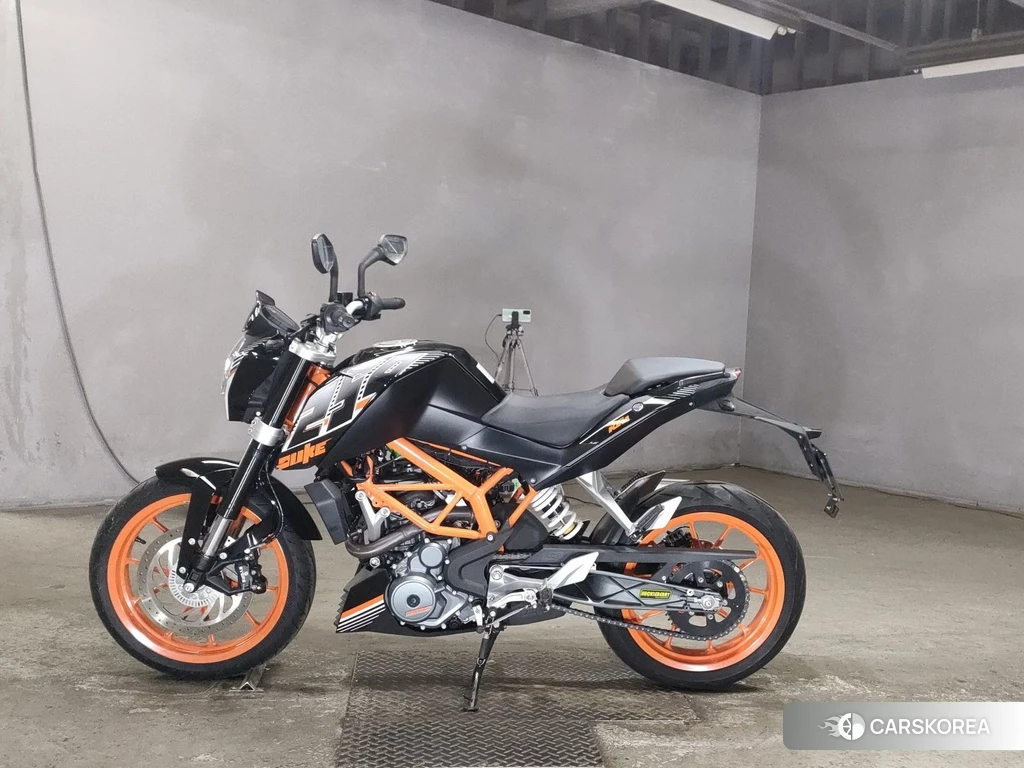 Проданный KTM 250 DUKE 2016 из Японии, фото 2