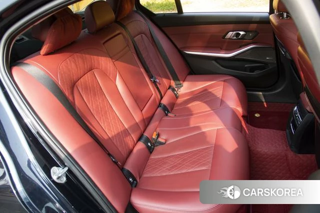 BMW 3 series id 4241684 из Китая 9