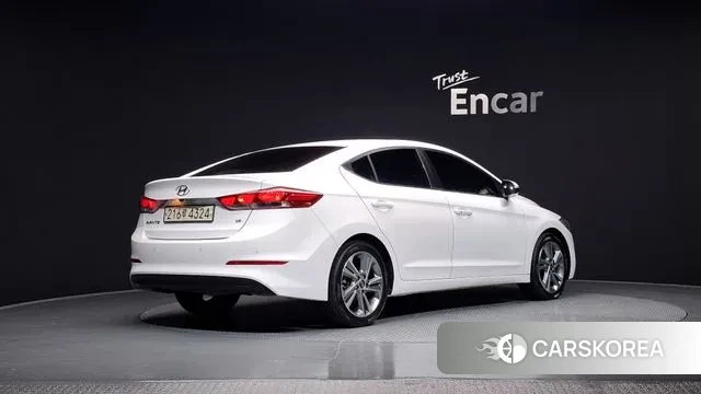 Hyundai Avante AD id 3233803 из Кореи 12