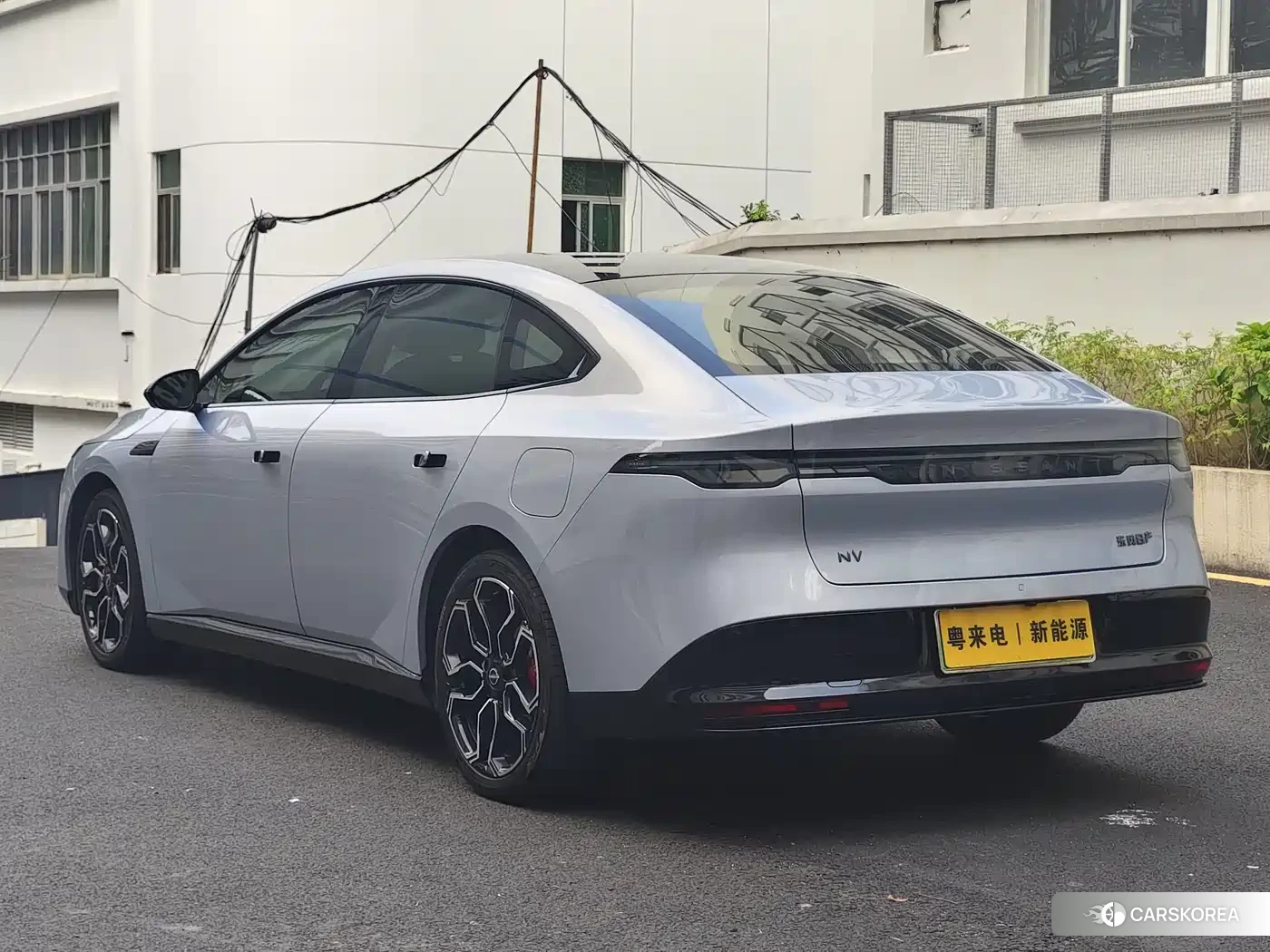 Nissan N7 id 4570579 из Китая 12