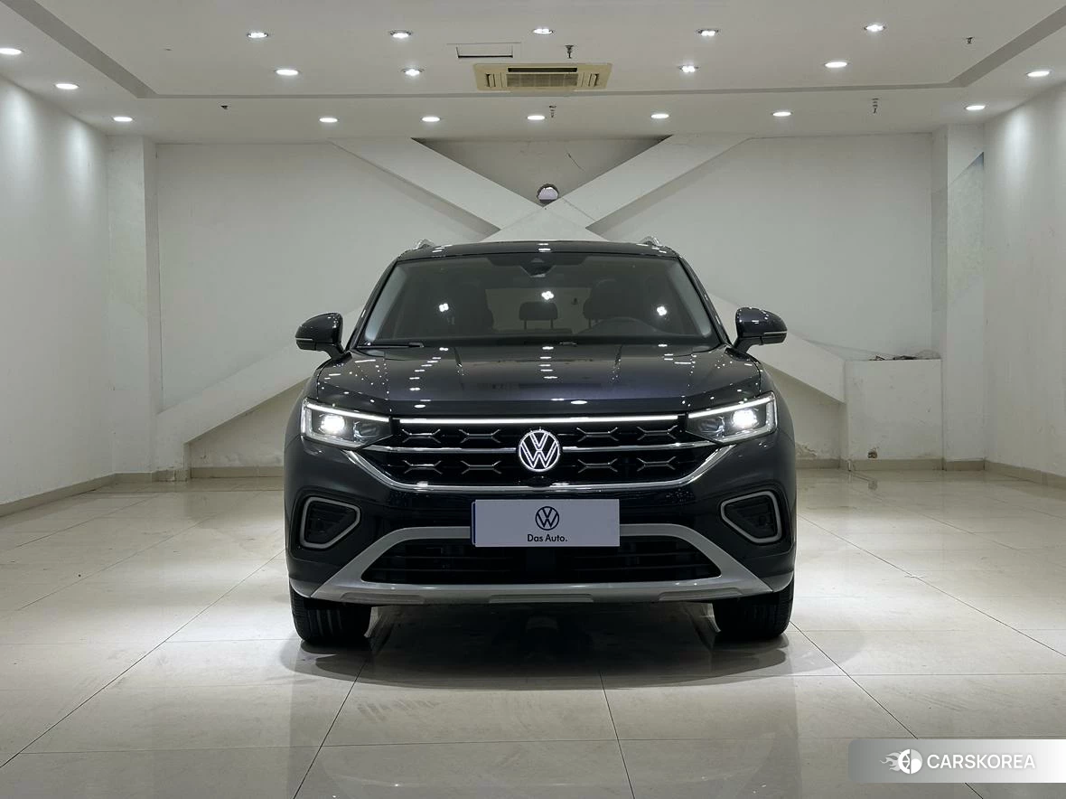 Volkswagen Tanyue 2023 Темно-серый из Китая, фото 6