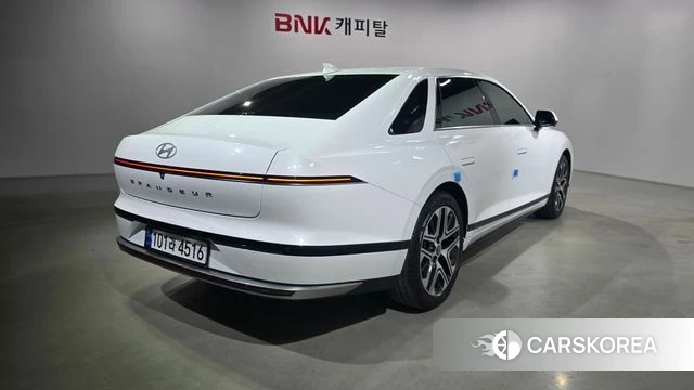 Hyundai Grandeur Hybrid (GN7) id 3940423 из Кореи 12