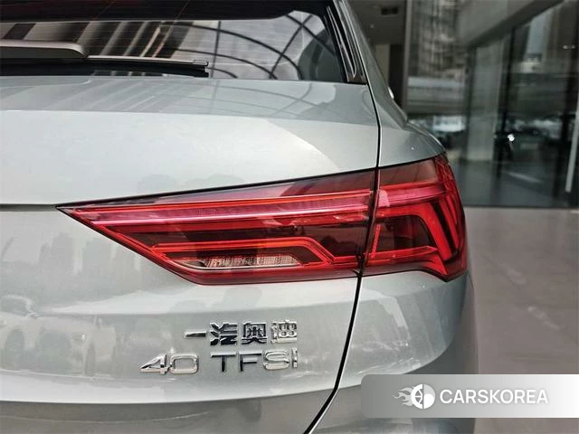 Audi Q3 2021 Зеленый из Китая, фото 6