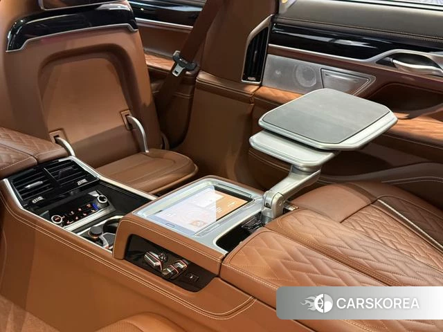 BMW 7 series id 4278220 из Китая 10