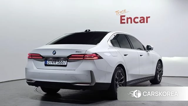 BMW 5 Series (G60) id 3897028 из Кореи 12