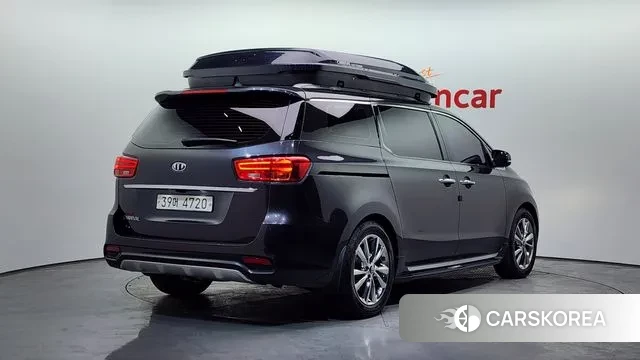 Kia The New Carnival id 3703858 из Кореи 12