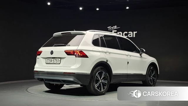 Volkswagen Tiguan second Generation id 4930484 из Кореи 12