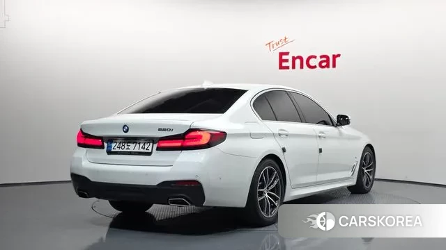 BMW 5 Series (G30) id 3411509 из Кореи 12