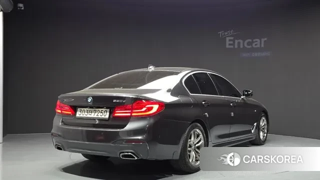 BMW 5 Series (G30) id 3344649 из Кореи 12