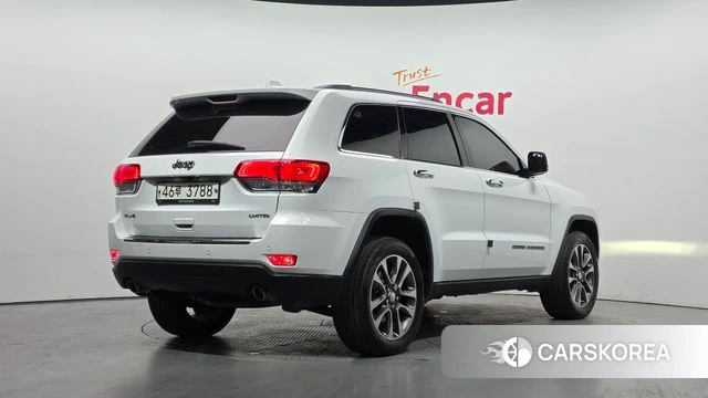 Jeep Grand Cherokee id 4384821 из Кореи 12