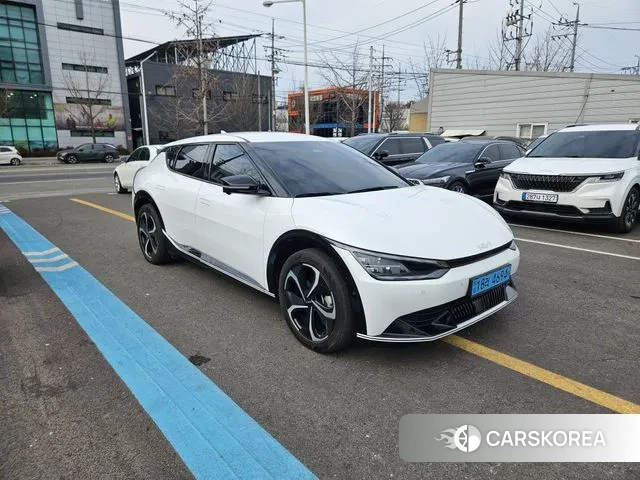 Kia EV6 id 3620771 из Кореи 12