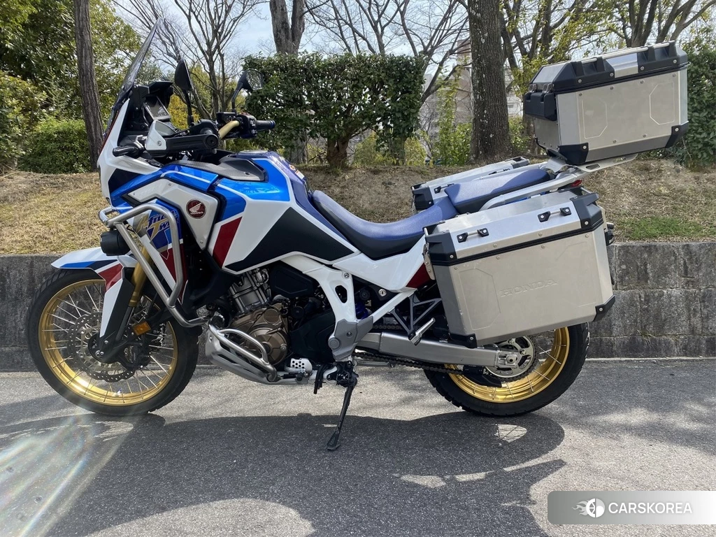 Проданный Honda CRF1100L AFRICA TWIN ADV DCT 2022 из Японии