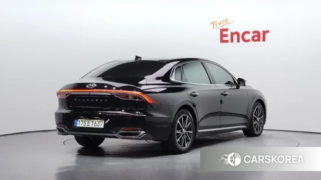 Hyundai The New Grandeur IG id 3503602 из Кореи 12