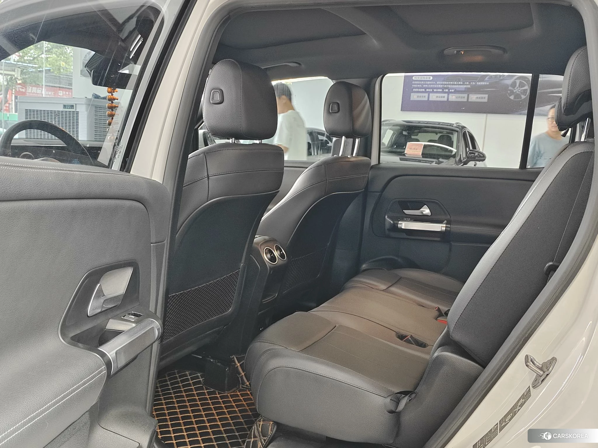 Mercedes-Benz GLB 2021 Белый из Китая, фото 3