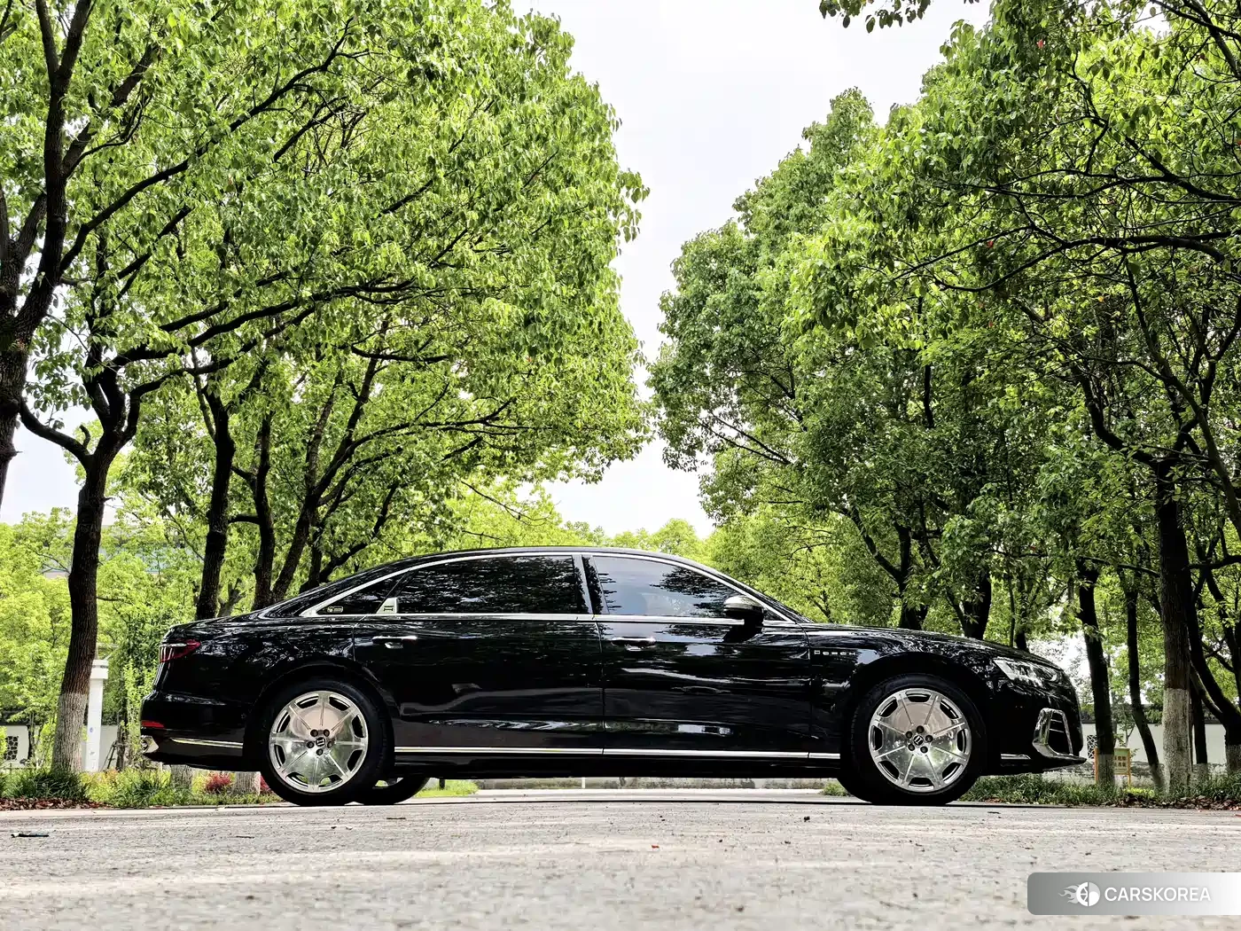 Audi A8 2025 Черный из Китая, фото 2