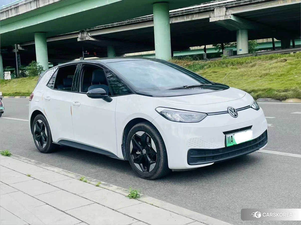 Volkswagen ID.3 2025 Белый из Китая, фото 2