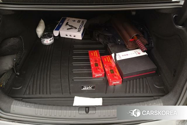 Audi A6L id 4258488 из Китая 9