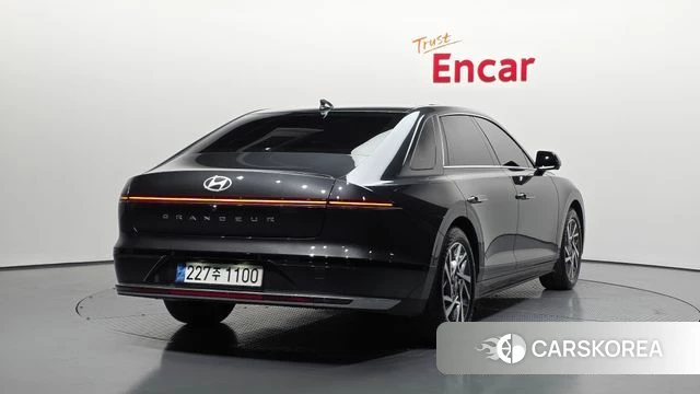 Hyundai Grandeur Hybrid (GN7) id 3940371 из Кореи 12