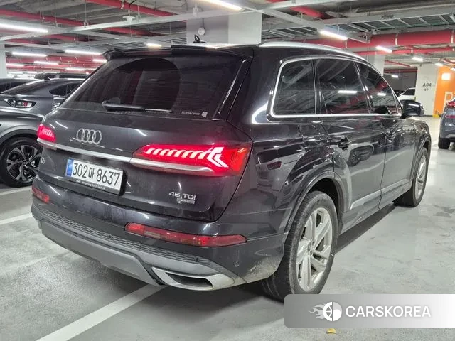 Audi Q7 (4M) 2021 Черный из Кореи, фото 2