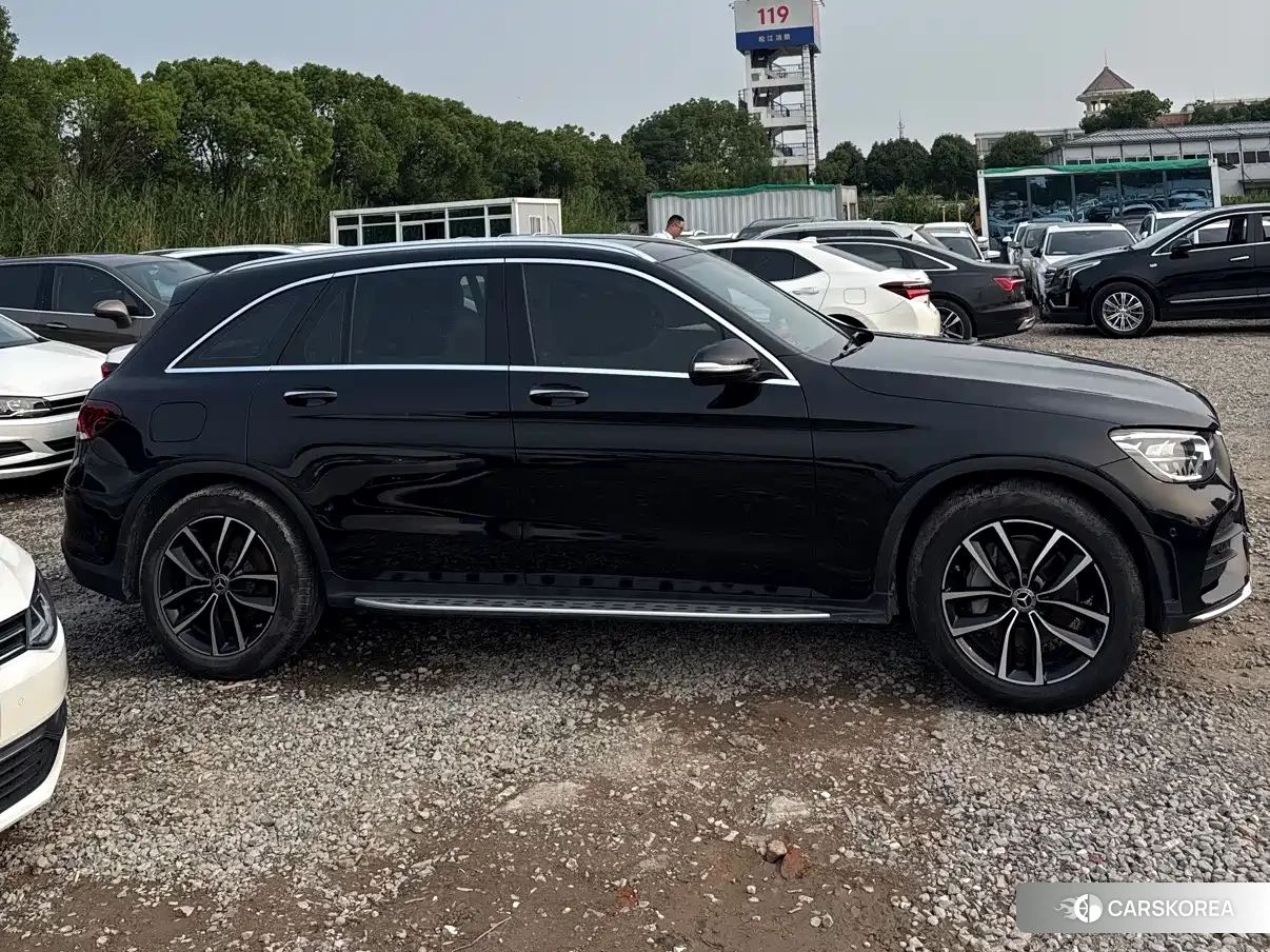 Mercedes-Benz GLC 2019 Черный из Китая, фото 2