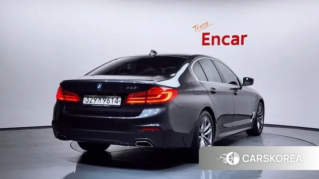 BMW 5 Series (G30) id 3741801 из Кореи 12