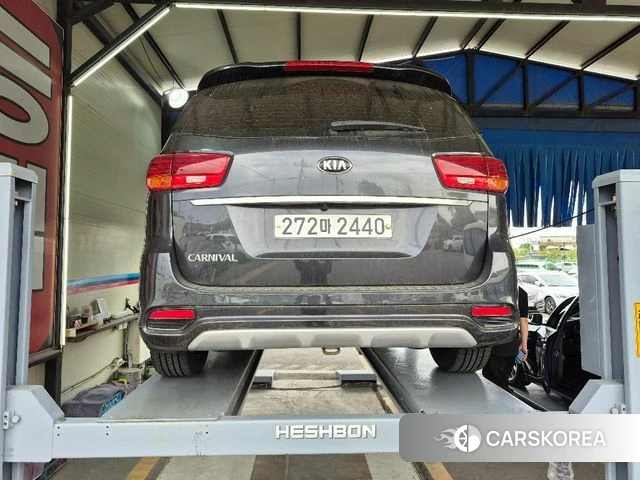 Kia The New Carnival 2019 Серый из Кореи, фото 2