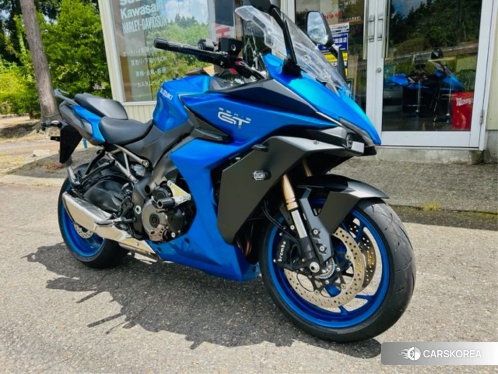 Проданный Suzuki GSX-S1000GT 2023 из Японии
