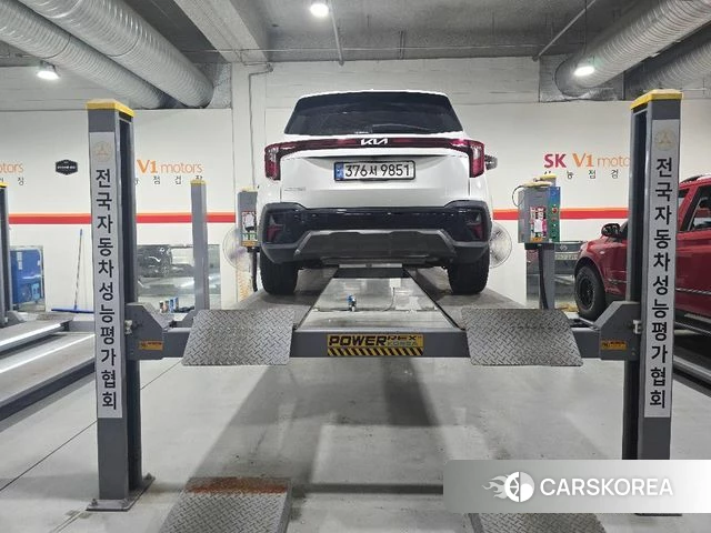 Kia The New Seltos 2024 Белый из Кореи, фото 2