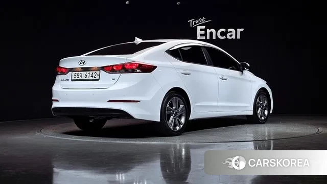 Hyundai Avante AD id 3429476 из Кореи 12