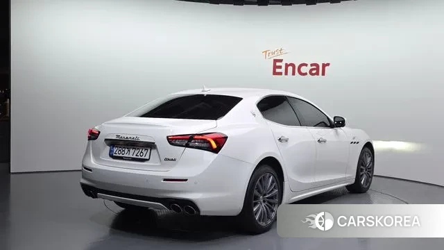 Maserati Ghibli id 2900882 из Кореи 12