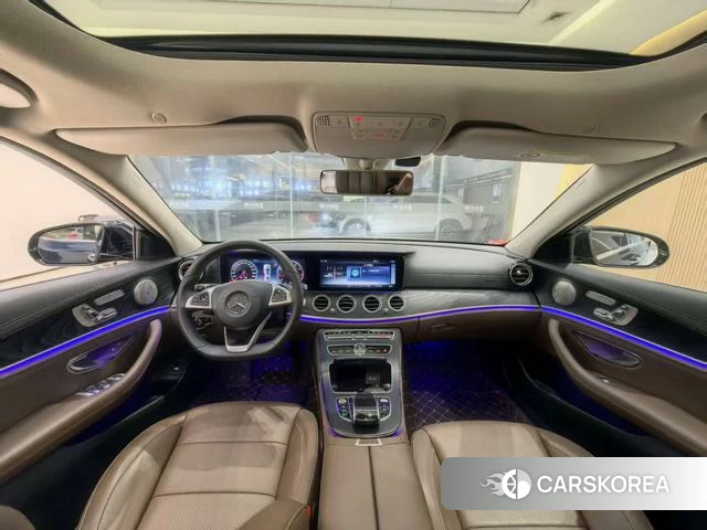 Mercedes-Benz E-class id 4220570 из Китая 6