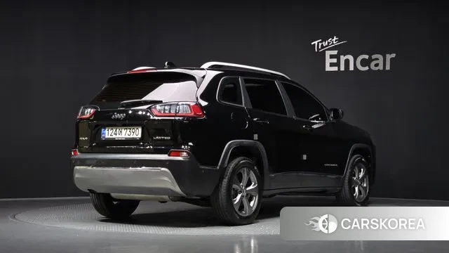 Jeep Cherokee (KL) id 3023410 из Кореи 12