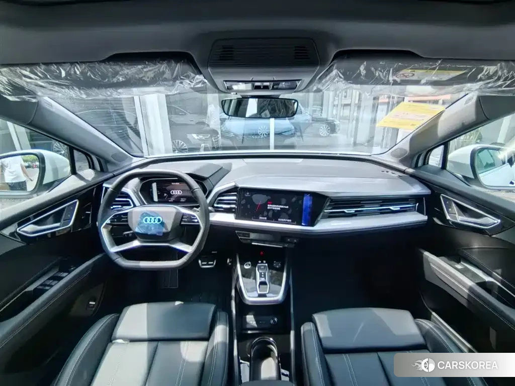 Audi Q4 e-tron 2026 Белый из Китая, фото 2