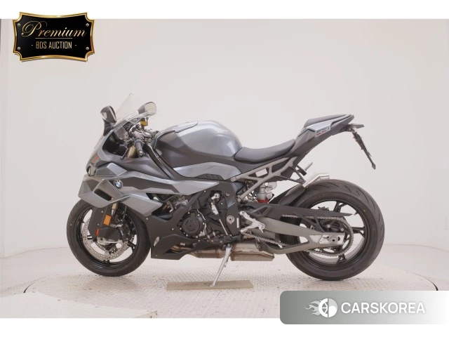 Проданный BMW S1000RR 2026 из Японии