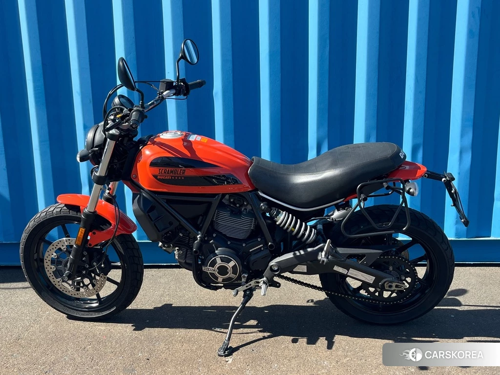 Проданный Ducati SCRAMBLER SIXTY2 2019 из Японии