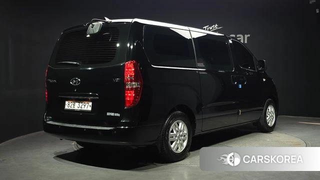 Hyundai The New Grand Starex id 4632430 из Кореи 12