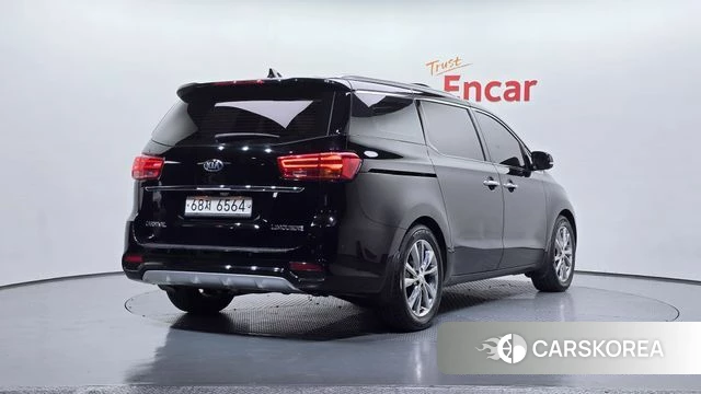 Kia The New Carnival id 4232935 из Кореи 12