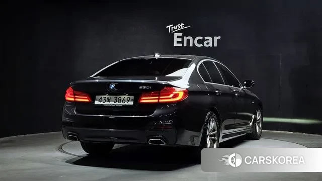 BMW 5 Series (G30) id 3574184 из Кореи 12