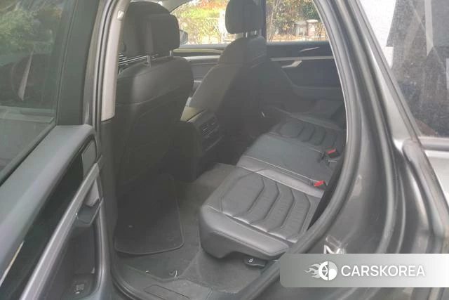 Volkswagen Touareg id 4238453 из Китая 9