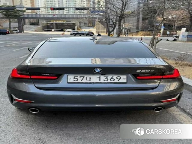 BMW 3 Series (G20) 2019 Серебристо-серый из Кореи, фото 2