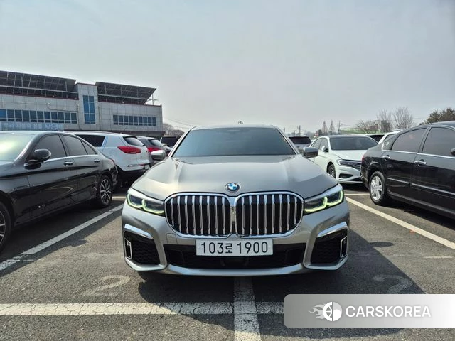 BMW 7 Series (G11) id 3795424 из Кореи 11