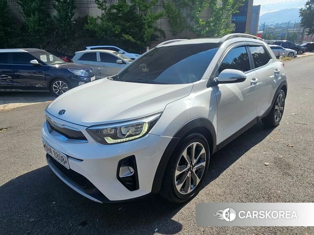 Kia Stonic 2018 Белый из Кореи, фото 5