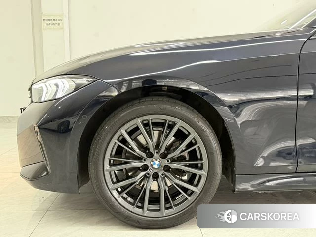 BMW 3 series id 4301197 из Китая 12