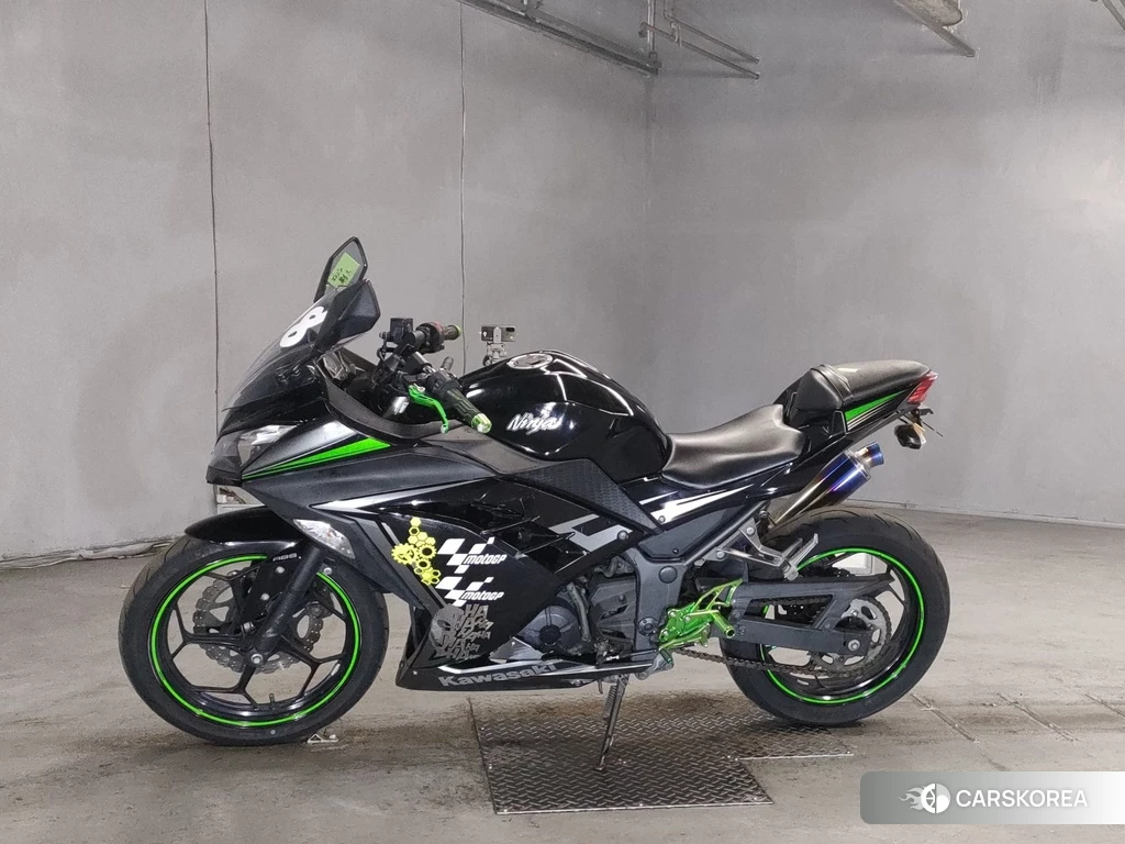 Проданный Kawasaki NINJA 250 2015 из Японии, фото 2