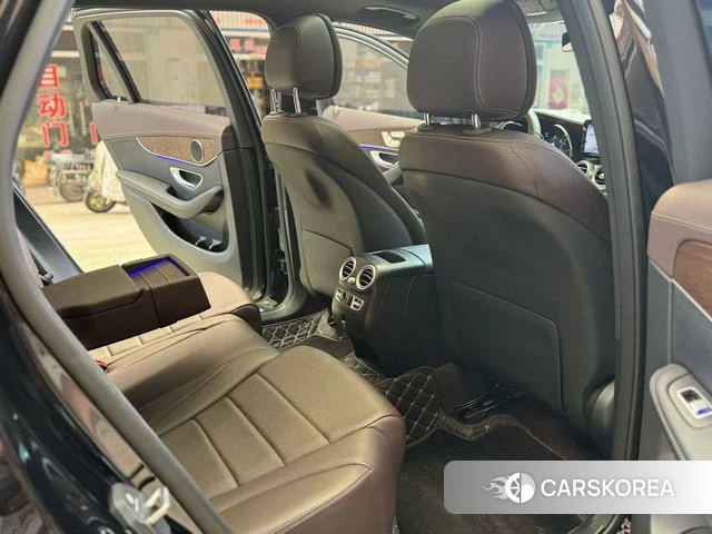 Mercedes-Benz GLC 2023 Черный из Китая, фото 2