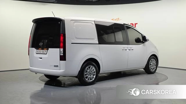 Hyundai Staria id 4185592 из Кореи 12