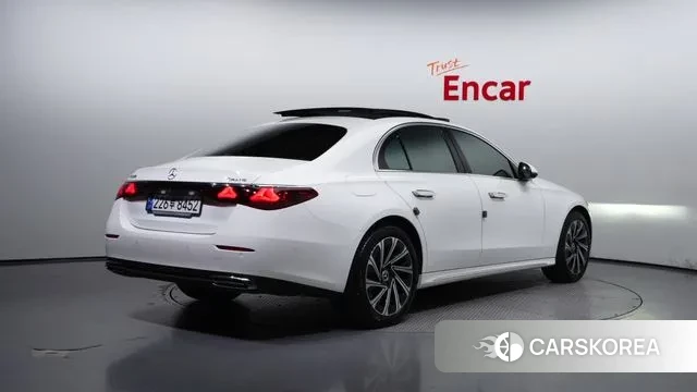 Mercedes-Benz E-Class W214 id 3026633 из Кореи 12