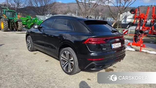 Audi Q8 (4M) 2023 Черный из Кореи, фото 4